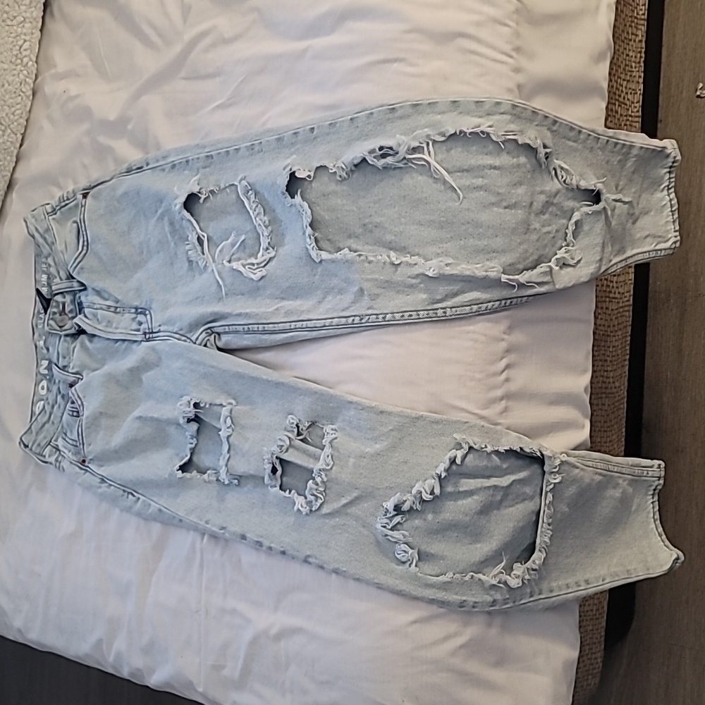 S.O.N.G. Classic Mom Jeans